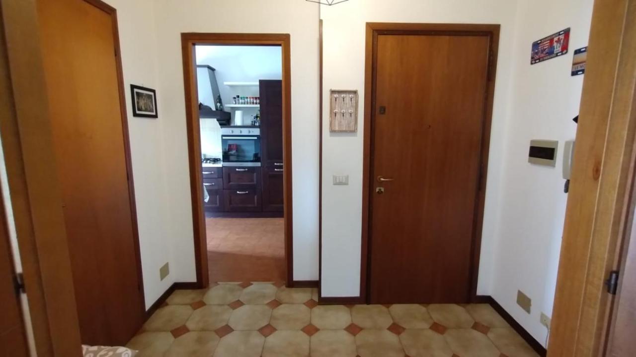 Апартаменты La Casa Dei Viaggiatori - Viareggio - Posto Auto Gratuito Экстерьер фото